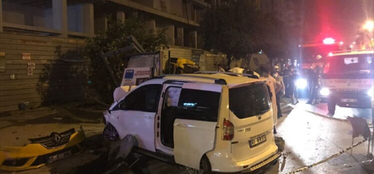 Adana'da zincirleme trafik kazası: 6 yaralı