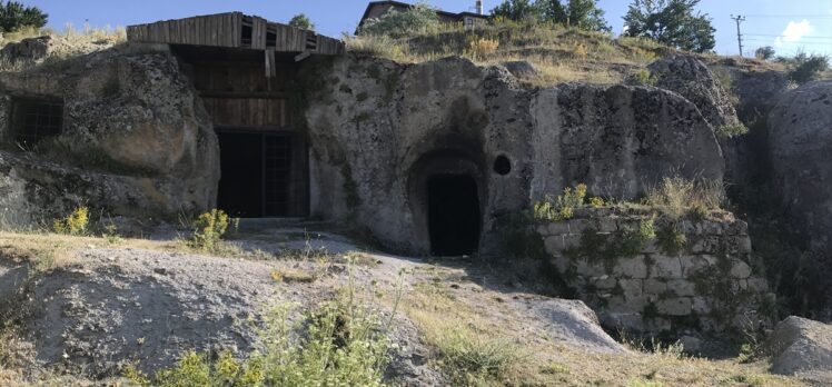 Doğa ve tarihi buluşturan mekan: Kilistra Antik Kenti