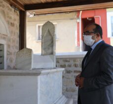 Edirne'de son cemaat yerinde şehit kabri bulunan tarihi cami restore edildi