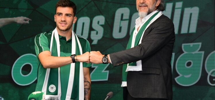 Konyaspor, 3 futbolcuyla sözleşme imzaladı