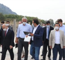 Kültür ve Turizm Bakanı Mehmet Nuri Ersoy, Efes Antik Kenti'nde incelemelerde bulundu