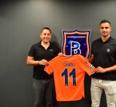 Medipol Başakşehir, Nacer Chadli'yi transfer etti