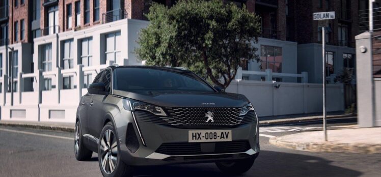 Peugeot SUV 3008, 800 bin adetlik üretim başarısını yakaladı