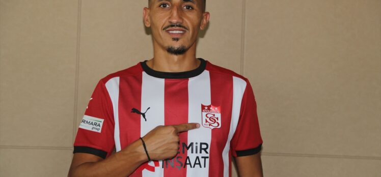 Sivasspor, Fayçal Fajr'i transfer etti