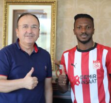 Sivasspor, Olarenwaju Kayode'yi transfer etti