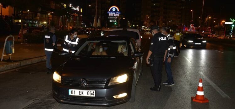 Adana'daki denetimlerde çeşitli suçlardan aranan 36 kişi yakalandı