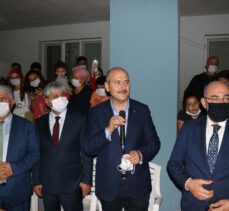 Bakan Soylu, Hatay'daki yangın bölgesinde incelemelerde bulundu