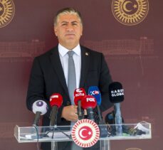 CHP'li Emir: “Pandemiyle mücadele yerine rakamlarla mücadeleyi tercih ettiler”