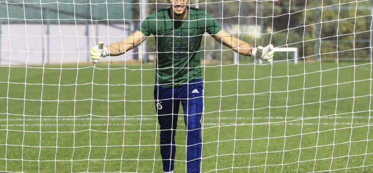 Altay Bayındır: “Bu sene iyi bir takımız”