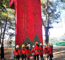 Gençlik ve Spor Bakanlığından sağlık çalışanları ile ailelerine jest