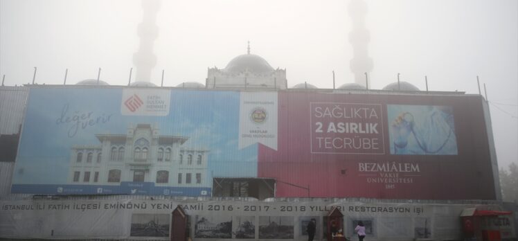 İstanbul yeni güne sisle başladı