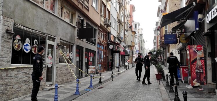 Kadıköy'de silahlı kavga: 1 yaralı