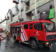 Kağıthane’de iş yerinde çıkan yangın söndürüldü