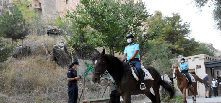 “Kapadokya'nın İncisi” Ihlara Vadisi'nde atlı birlikler turistlerden yoğun ilgi görüyor