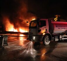 Karabük'te geri dönüşüm deposunda çıkan yangın kontrol altına alındı