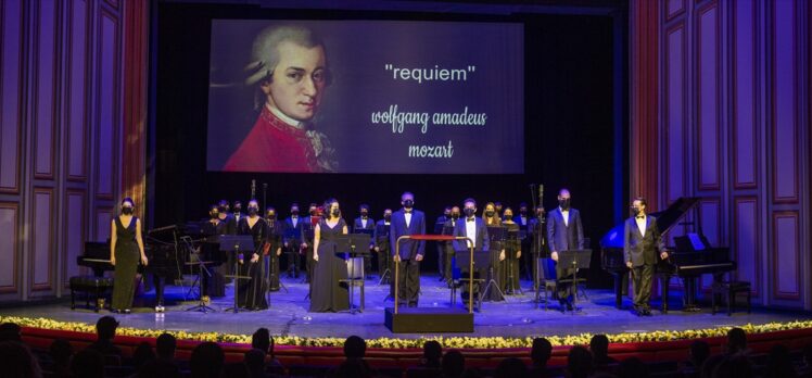 Opera Sahnesi'nde “Mozart Requiem” gecesi