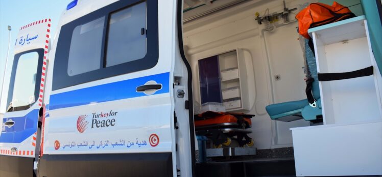 TİKA'dan Tunus'un Kovid-19'la mücadelesine ambulans desteği