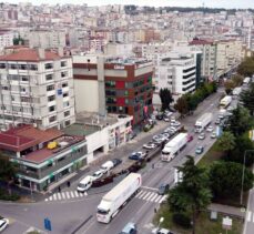 Türk Kızılaydan Azerbaycan'a 11 tır insani yardım