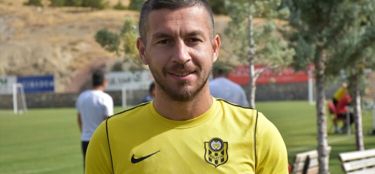 Yeni Malatyasporlu futbolcu Adem Büyük: “Rakiplerine korku veren bir takım olacağız”