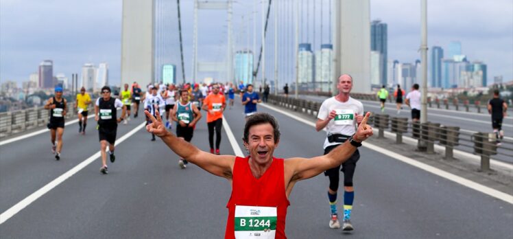 N Kolay 42. İstanbul Maratonu'nu erkeklerde Kenyalı atlet Benard Cheruiyot Sang kazandı.