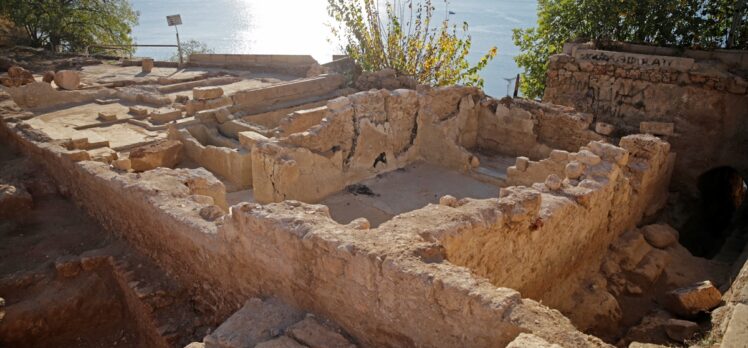 Antalya'da arkeolojik kazıda buz fabrikası kalıntıları ortaya çıkarıldı