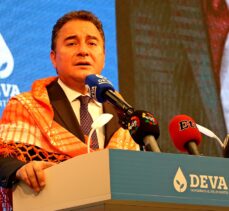 DEVA Partisi Genel Başkanı Ali Babacan, partisinin Manisa İl Kongresi'ne katıldı