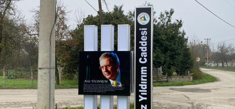 Eski Fenerbahçe Başkanı Aziz Yıldırım'ın Düzce'de adının verildiği caddeye tabela asıldı