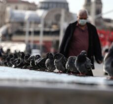 İstanbul'da Kovid-19 tedbirleri kapsamında getirilen sigara yasağına kısmen uyuldu