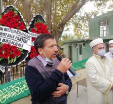 İzmir'deki depremde hayatını kaybedenler son yolculuğuna uğurlanıyor