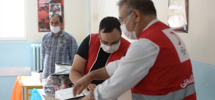 Mardinli ilkokul öğrencileri İzmir'deki depremzede yaşıtları için oyuncak topladı