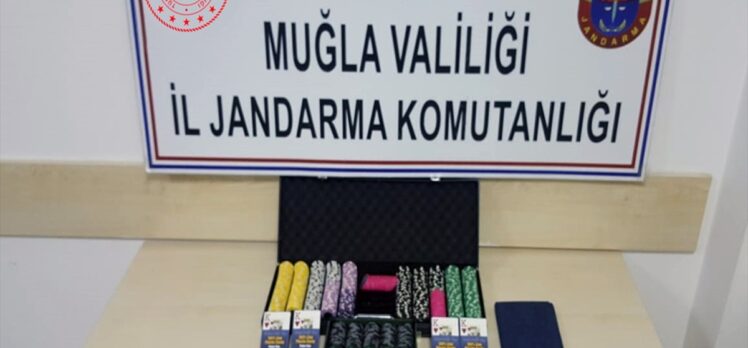 Muğla'da villada kumar oynayan 19 kişiye, 82 bin 920 lira ceza kesildi