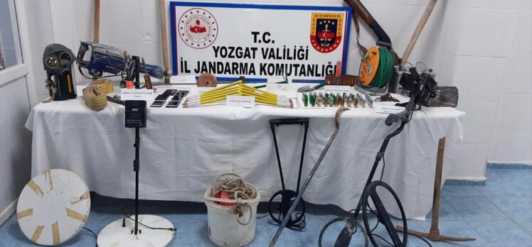 Yozgat'ta evin salonunda 12 metre tünel kazan 5 şüpheli yakalandı