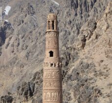 Afganistan'daki tarihi Cam Minaresi ISESCO listesine girdi