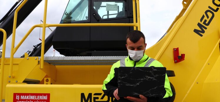 Asyaport Limanı'ndaki TTC operatörleri AA'nın “Yılın Fotoğrafları” oylamasına katıldı