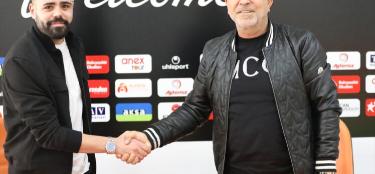 Aytemiz Alanyaspor, Hasan Hüseyin Acar'ı transfer etti