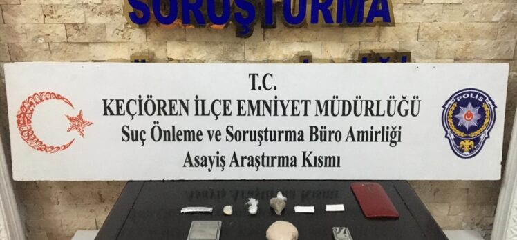 Başkentte uyuşturucu madde alışverişi yapan 6 kişi suçüstü yakalandı