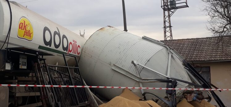 Bolu'da üzerine yem silosu devrilen kişi hayatını kaybetti