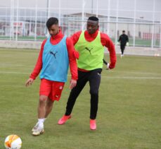 Demir Grup Sivasspor, Villarreal maçı hazırlıklarına başladı