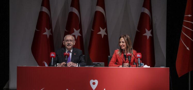 Kılıçdaroğlu, CHP Kadın Kolları'nın YaşamHak Projesi'nin tanıtım toplantısında konuştu: