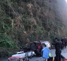 Rize'de trafik kazası: 1 ölü, 2 yaralı