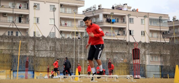 Tarsus İdman Yurdu futbolcuları, Beşiktaş karşısında tur atlayacakları inancında