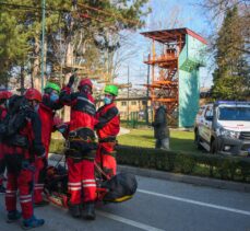 TİKA, Bosna Hersek'teki arama kurtarma ekibine arazi aracı desteği sağladı