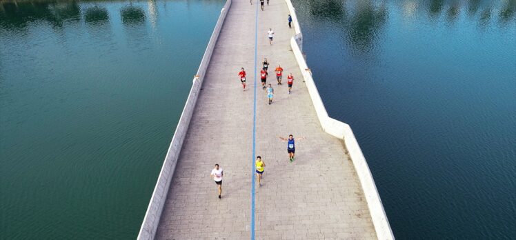 5 Ocak Adana Kurtuluş Yarı Maratonu tamamlandı