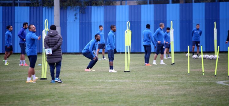 Adana Demirspor'da Beypiliç Boluspor maçı hazırlıkları sürüyor