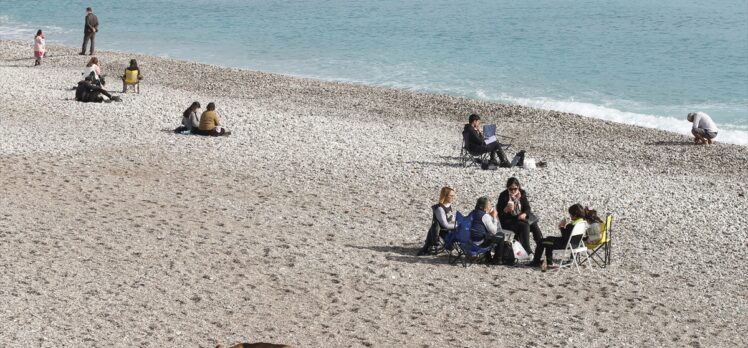 Antalya'da ocak ayında deniz keyfi