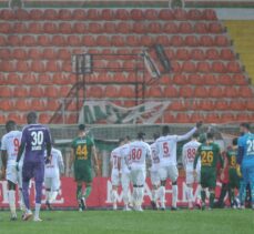 Alanyaspor-Sivasspor maçı yarına ertelendi