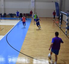 Belçika'nın şampiyon futsal takımı, salgında kamp için Afyonkarahisar'ı tercih etti