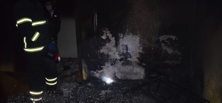 Düzce'de bir apartmanda çıkan yangın söndürüldü