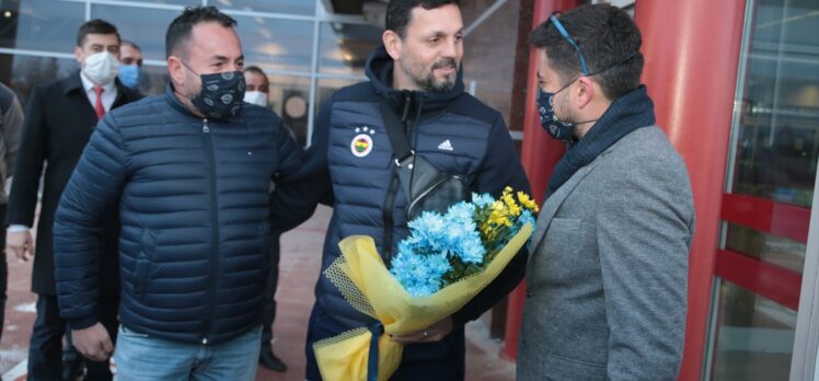 Fenerbahçe kafilesi Erzurum'a geldi