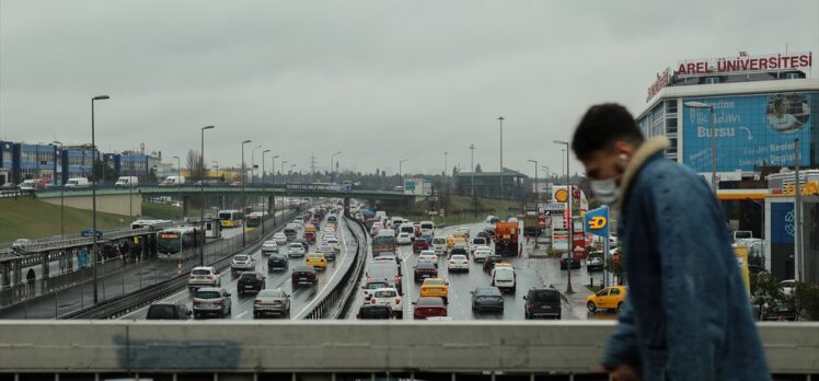 İstanbul'da yağışlı hava etkili oluyor